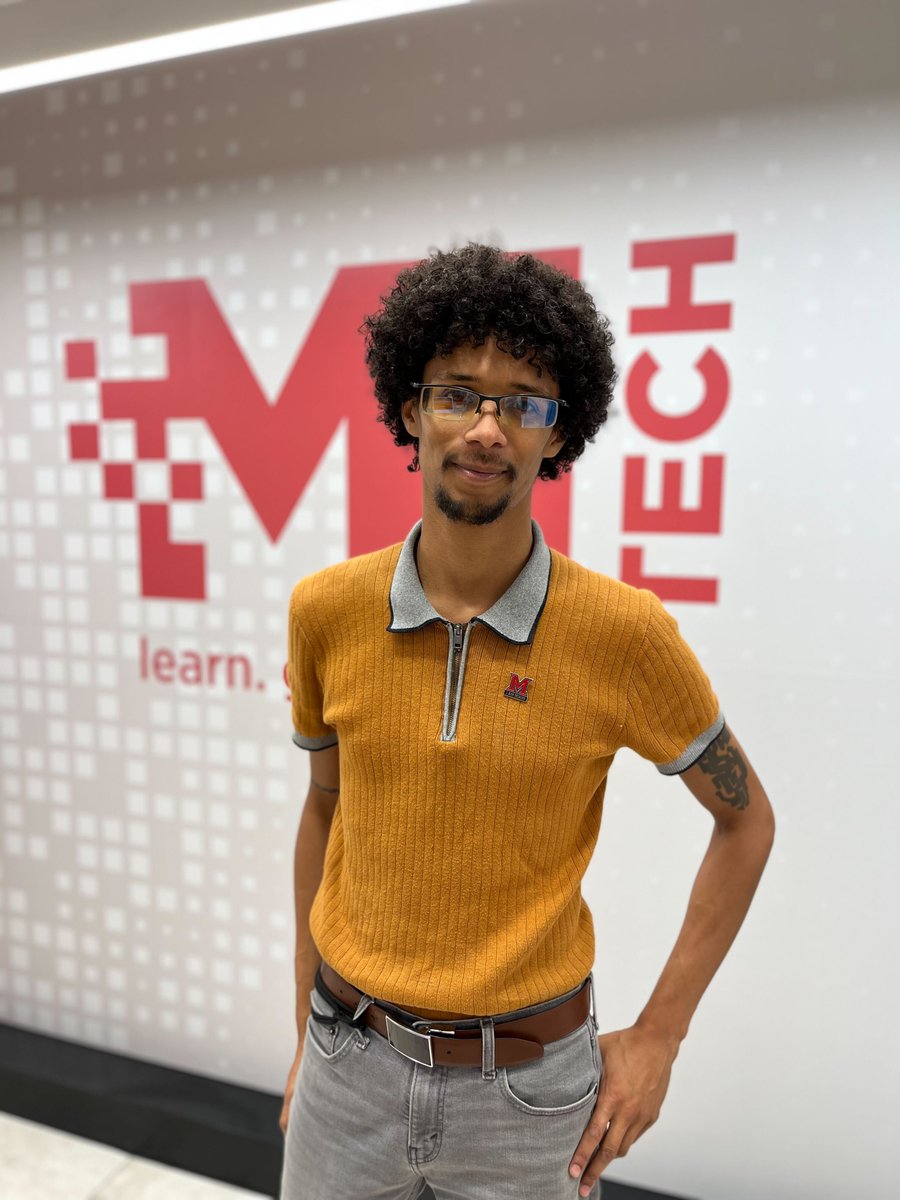 MU_MiTech's tweet image. Meet Zacchary! Zacchary has worked at MiTech since January. He likes working at MiTech because he likes working with computers and this was a perfect opportunity to expand on that! #miamioh