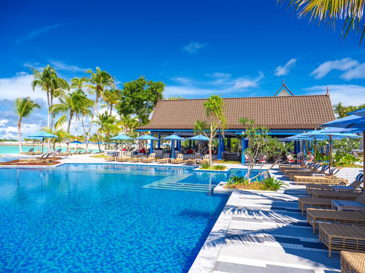 🌇Doha City &amp; Maldivian Island Escape 

10nts from £1849pp
Saving up to £886

📆 01 - 19 Sep 23
✈️ Heathrow
🚘 Return transfers
 
5🌟 Souq Waqif Boutique Hotels by Tivoli
5🌟 SAii Lagoon Maldives, Collection by Hilton

To Book:
📞Call us on 0800 3164379
🚶Visit your local branch