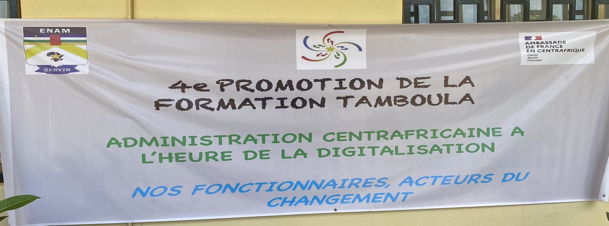 Après 6 mois de formation, remise des attestations aux 36 auditeurs de la 4ème promotion Tamboula! 
Félicitations aux auditeurs !
Remerciements à l’Ambassade de France et à l’ENAM.
<a href="/filakota/">FILAKOTA Richard</a> <a href="/FranceBangui/">La France à Bangui</a> <a href="/CalaoPartenair2/">Calao Partenaires</a> <a href="/AgnesRCA/">Afaure</a>