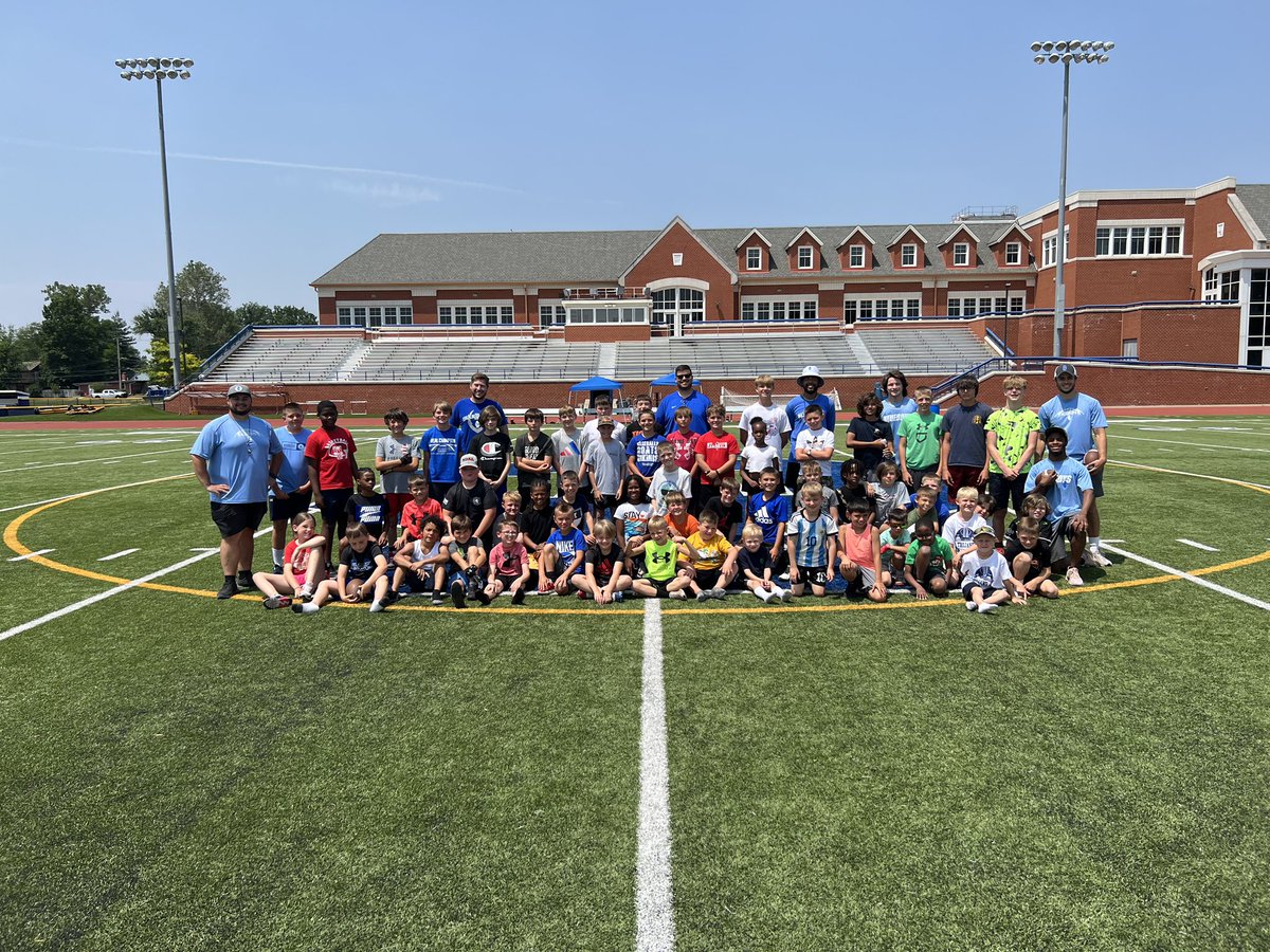 Youth Camp was a huge success! A ton of fun with a great group 🎉🌟
#FOE 🏈