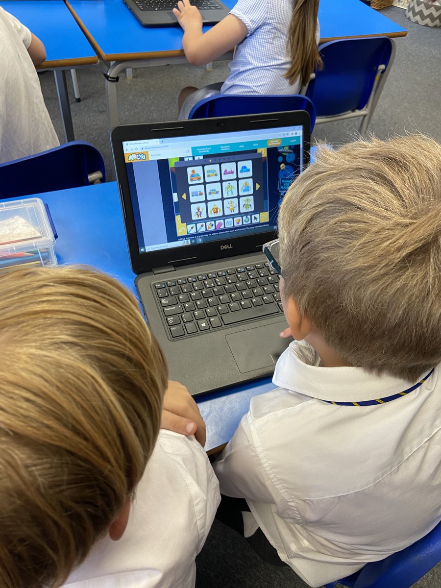 2CS_LPS's tweet photo. In computing this week, we’ve started looking at our new unit of animation. We’re looking forward to seeing how we develop our skills for this 💻 #LPScomputing https://t.co/a1fcQTFOsN