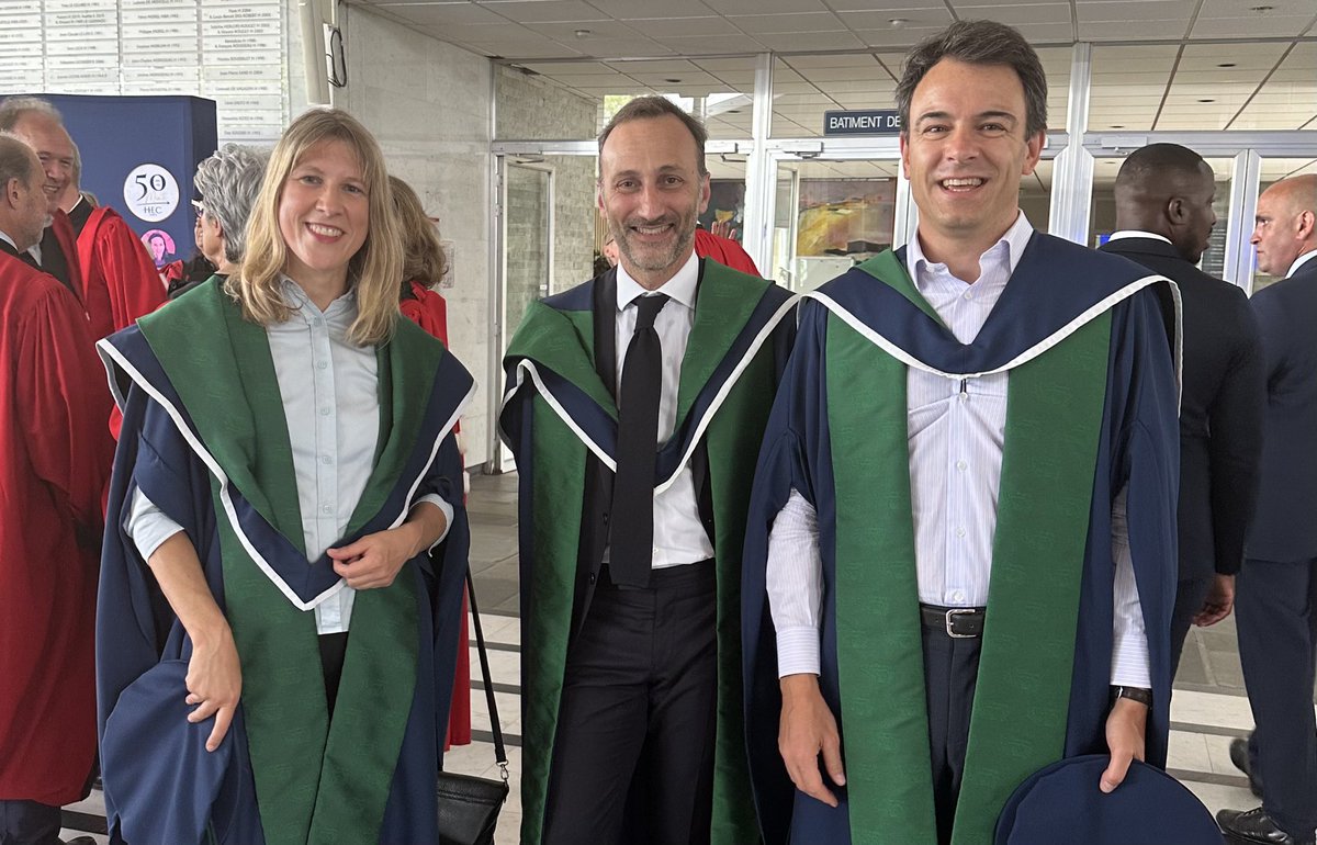 HECKnowledge's tweet photo. #HECprofs and @INSEADAlumni Svenja Sommer, Andrea Masini (Operation Management) and Gonçalo Pacheco De Almeida (strategy) reunite for celebrating their students’ #HECgrad23 @HECParis https://t.co/7VenQeKTCb