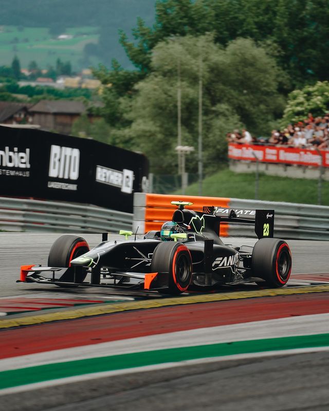 itsanne_sv's tweet image. BOSS GP Race 1

📸instagram.com/p/CtUQeuHtvZC/…

#FabianVettel #BOSSGP #RedBullRing