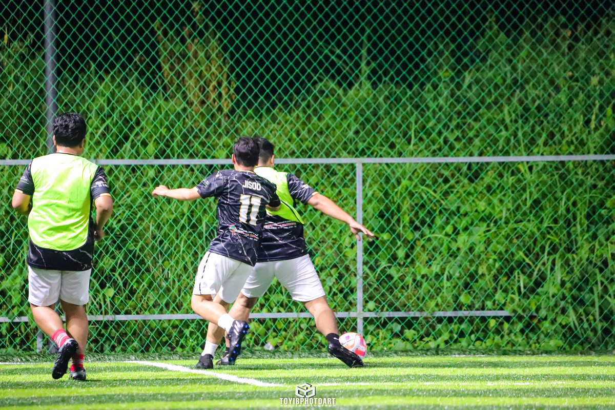 SimpullKacaw's tweet image. Saturday Funday 🖤