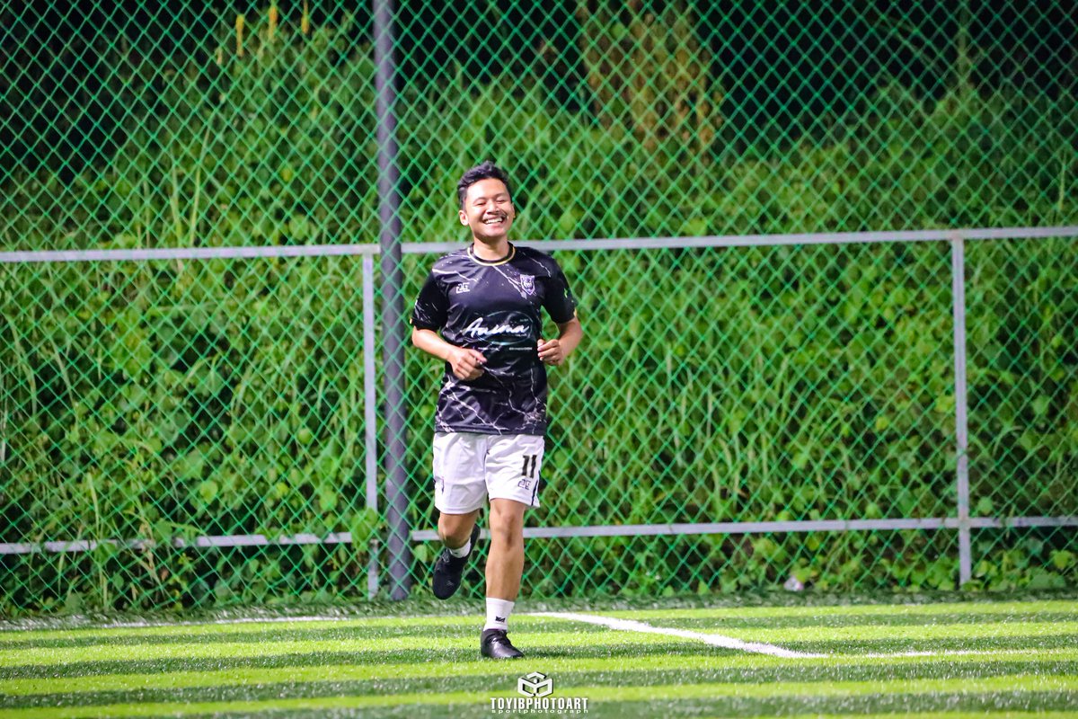 SimpullKacaw's tweet image. Saturday Funday 🖤