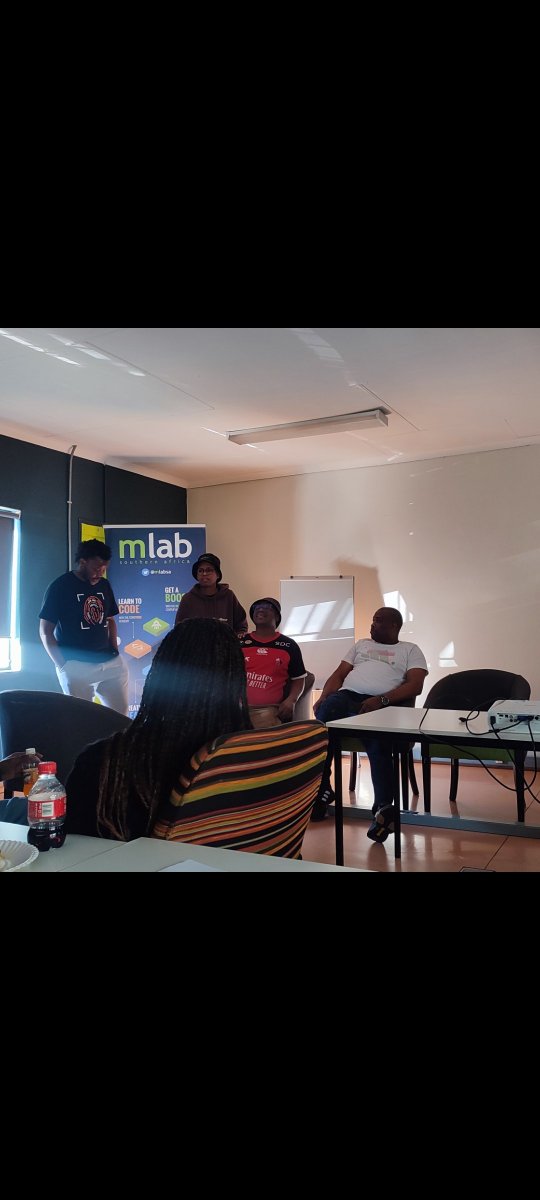 CodingKevCare's tweet photo. Day 51: #100DaysOfCode
As part of my 100 days I decided to get out of my comfort zone and go mingle with other dev geeks out there...
Attended the #DevWithAzure hosted by @Geekulcha and @MicrosoftSA
Best decision I've ever made... I will be attending the #GKHack23 in Sep ππΎπ«‘ https://t.co/roEvb7tuSB