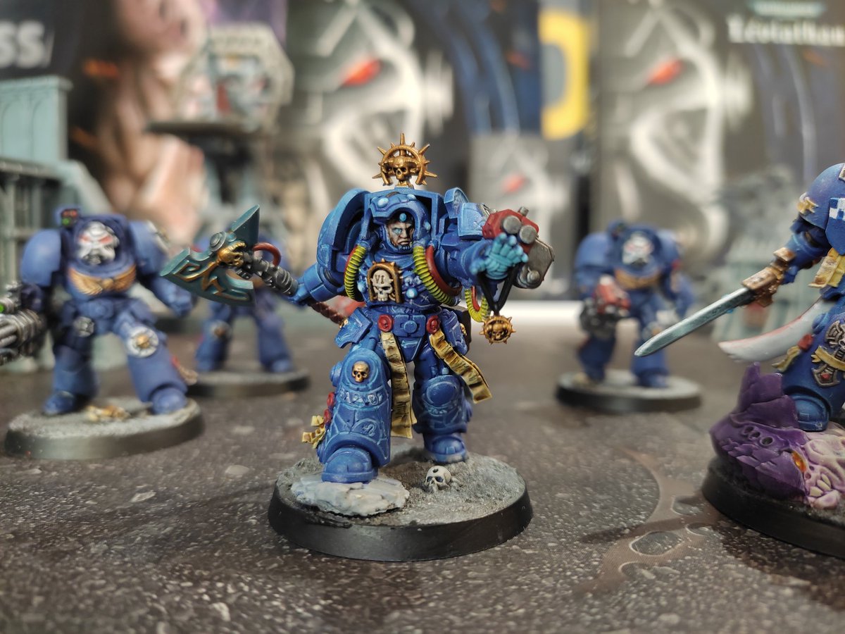 Laowphis's tweet photo. Capitain in terminator armour and librarian in terminator armour form #leviathan box for #Warhammer 40k v10

Both characters paint today for my local Warhammer store 

 #ultramarines #spacemarines  #warhammer40k  #paintingwarhammer #wh40k #warhammercommunity #miniaturepainting https://t.co/cRYutQ8c58