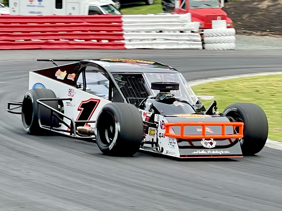 therepave's tweet image. #ShortTrackLife is back at #TheMadhouse tonight. 

On Tap…
- 100-lap #NASCAR Modified race
- Twin 20s for Sportsman 
- Stadium Stock 50 &amp;amp; more

Hope to see you there. 

To Watch Videos 👉🏽 youtube.com/playlist?list=…

Hit subscribe to be notified of more free content!