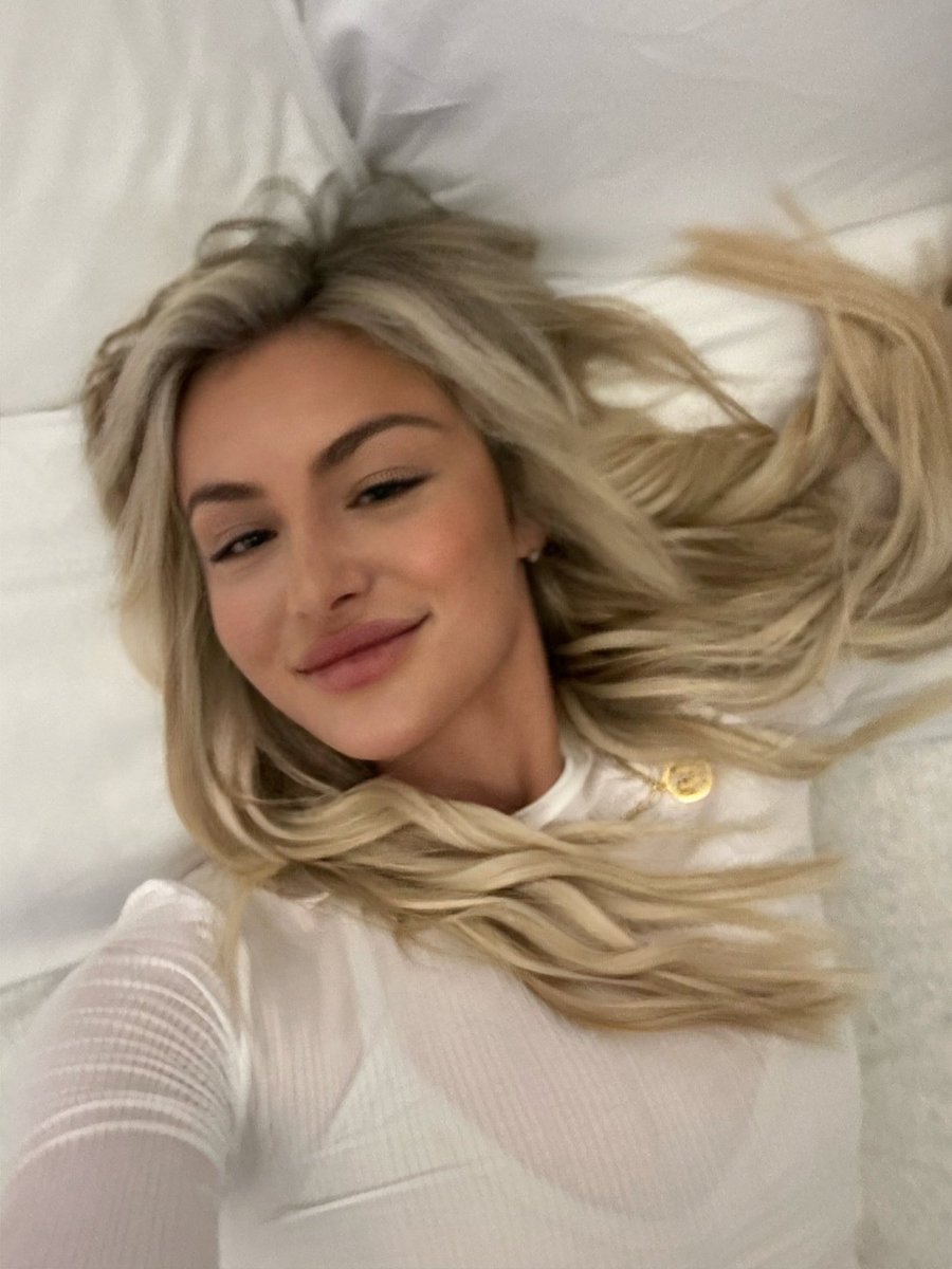 Taylor Skully on Twitter: "Who wants to nap? #weekend"