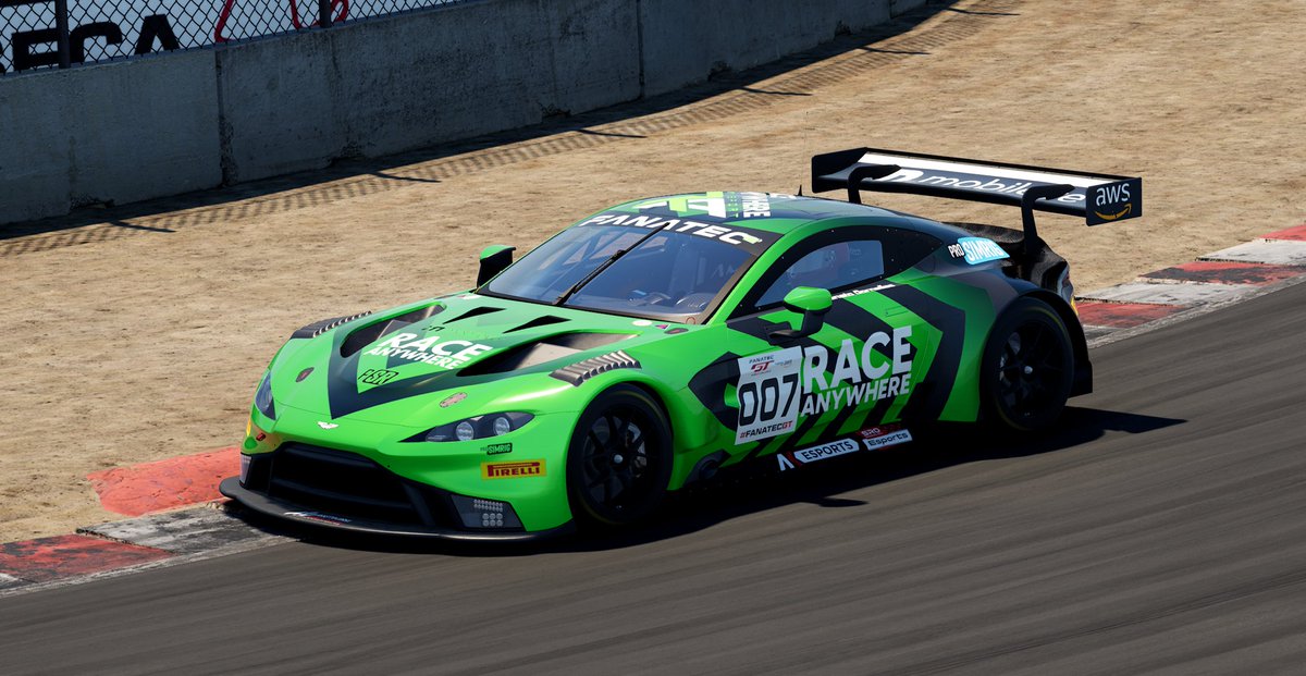 2nd race of the SRO Esports US Sprint Series with Renato Dornelles at COTA 🇧🇷 Representing @astonmartin 🇬🇧

Catch the action: youtube.com/live/hSs1Vmni4… 

#Esports #ACC #SROEsports @gtworldcham @raceanywhere @ProSimRig