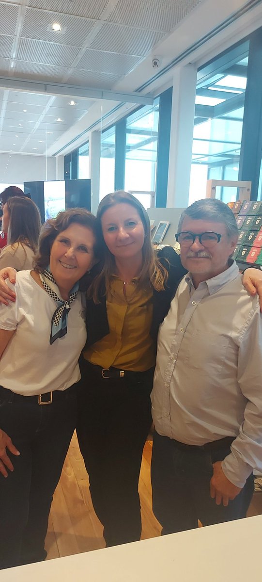 Agregado de valor, tradición familiar, investigacion y desarrollo e inversión en las #EconomíasRegionales <a href="/LuisContigiani/">Luis Contigiani</a> <a href="/AgroMnes/">Agro Misiones</a> <a href="/delteruta/">LA RUTA DEL TÉ</a>