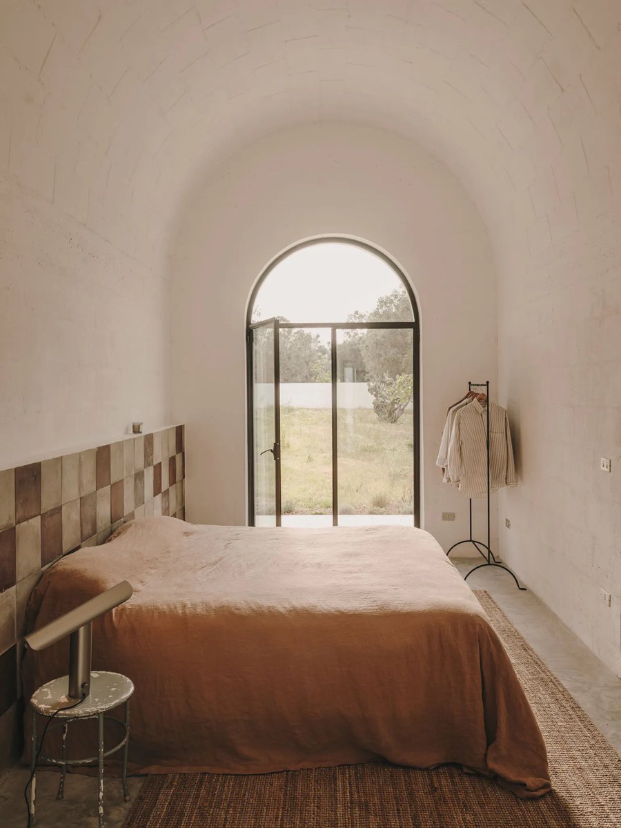 NATALIALABEL's tweet photo. I’m in love with this beautiful converted farmhouse in Southern Italy. Heaven. https://t.co/2MeLT1g98A