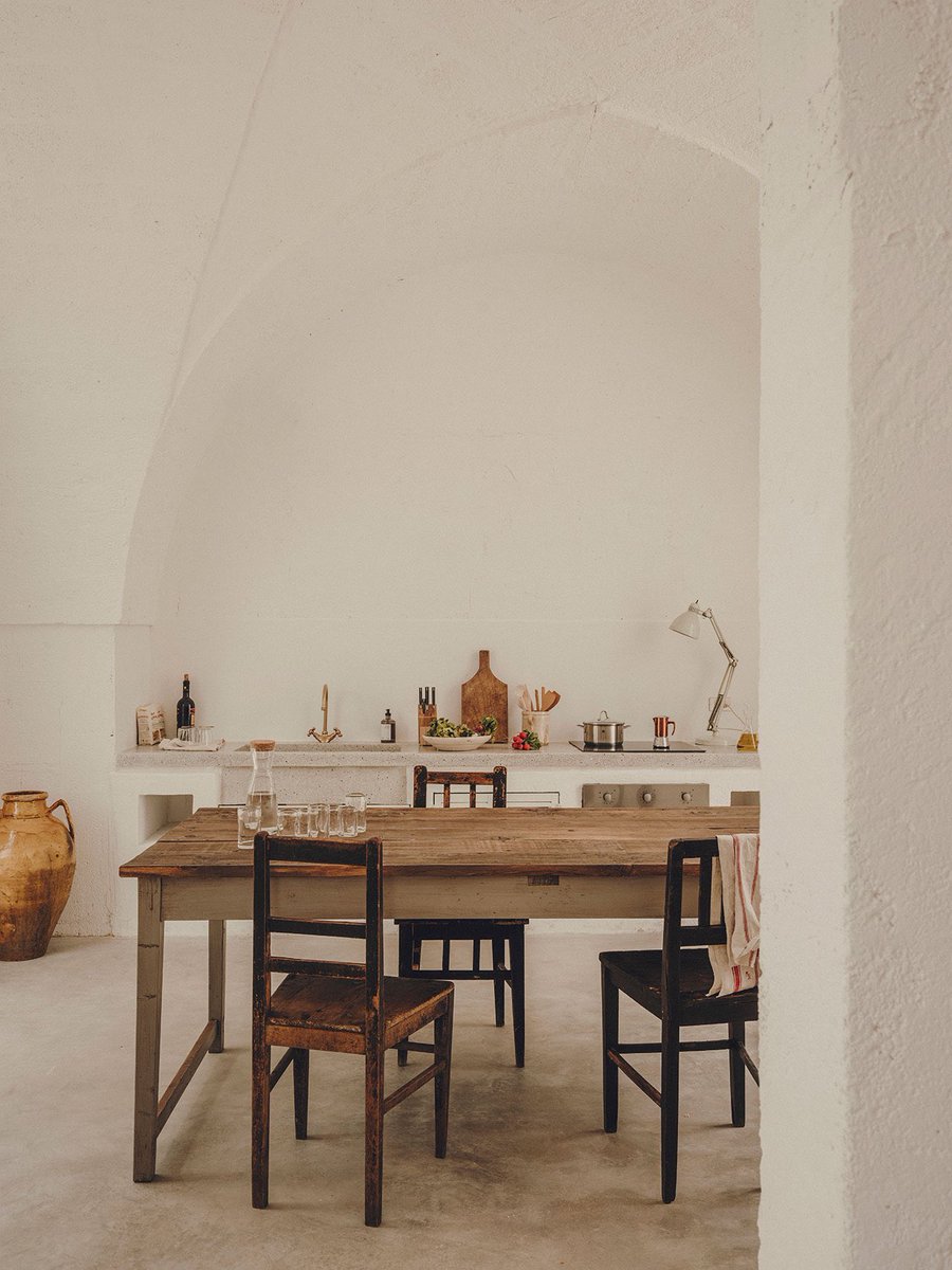 NATALIALABEL's tweet photo. I’m in love with this beautiful converted farmhouse in Southern Italy. Heaven. https://t.co/2MeLT1g98A