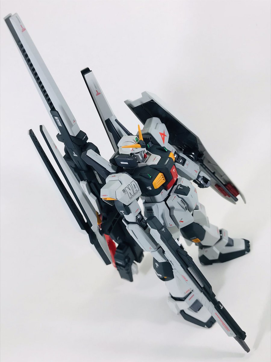 KOSSER8's tweet photo. 福岡νガンダムに触発されて、ガンダムマークⅡに自作のロングレンジ・フィンファンネルを背負わせてみました。 ＃ガンプラ #ロングレンジ・フィンファンネル https://t.co/j74Ic3za8F