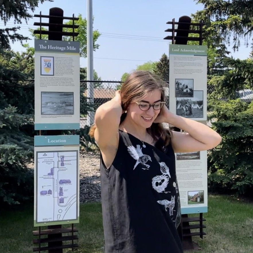 Did you know Sherwood Park has a ‘Heritage Mile’? 🤔. It marks the history of this area before the hamlet of #Shpk 

This museum beyond the museum has  historic buildings, landmarks, &  public artworks to explore. 🏛️ 

🔗 in bio

#heritagemw #MuseumWeek #strathma #strathco