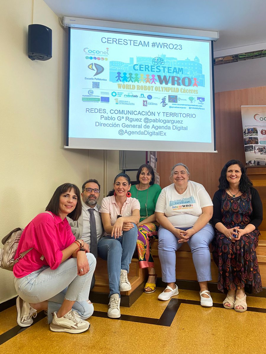 EPCC_Unex's tweet photo. 🤖 ¡Una mañana repleta de emoción y aprendizaje! 

Nos enorgullece haber celebrado la #WROCáceres en la EPCC, organizada por el increíble equipo de @coconetmentesc1. https://t.co/73pizleTX2