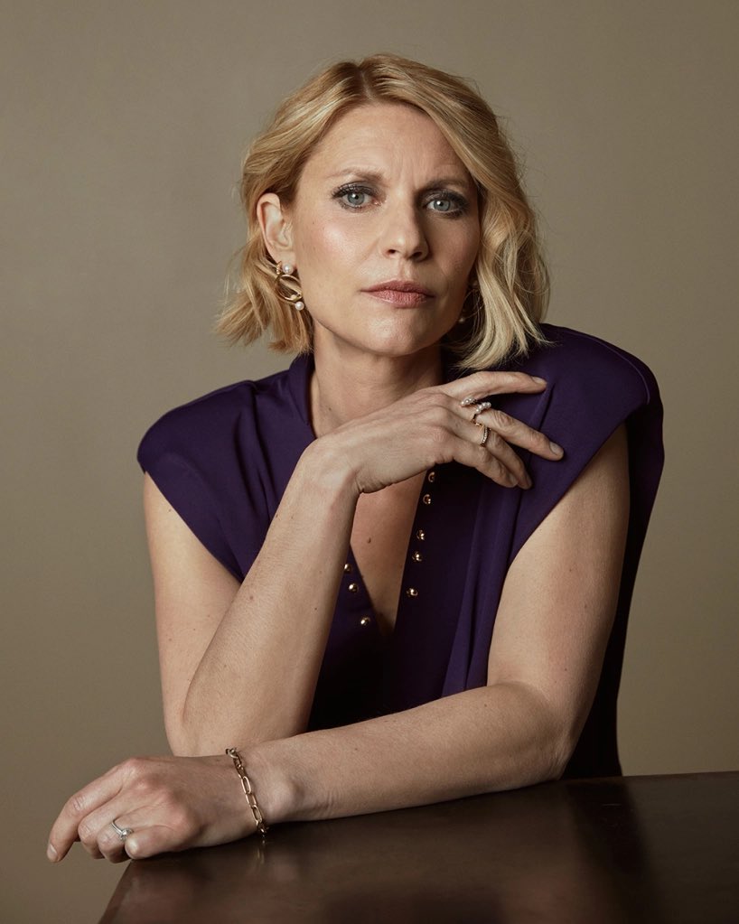 😍 #clairedanes #variety