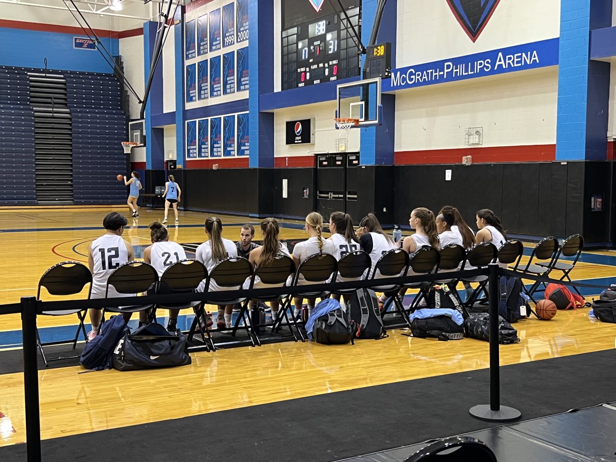 Great opportunity to play on a college floor against a couple of top programs in the state. @DePaulPrepWBB @NazarethGBB 

Thank you to our girls and families for making it work on less than 24 hours notice.

Thank you to @DePaulWBBHoops for hosting.