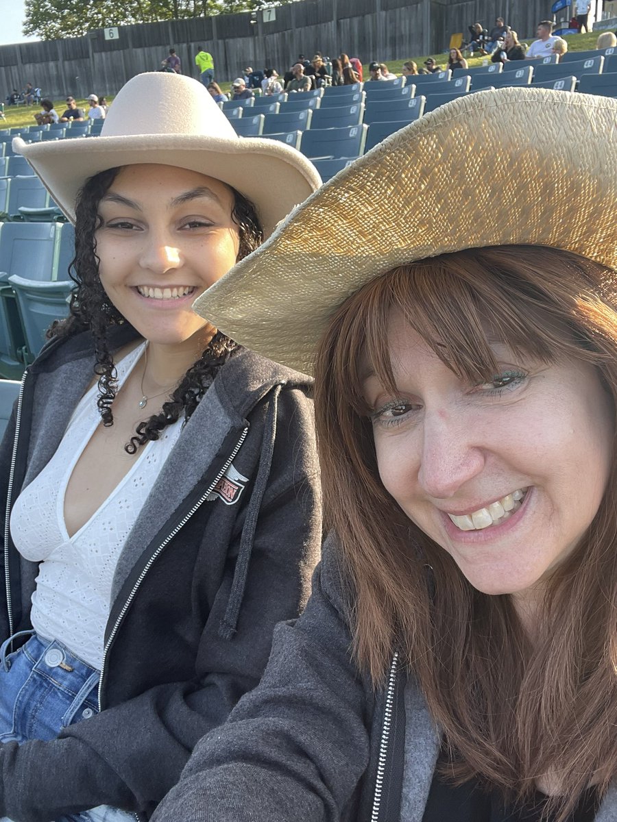 With my niece, ready for Chris Stapleton at the Xfinity Center! Getting my country girl on! #chrisstapleton