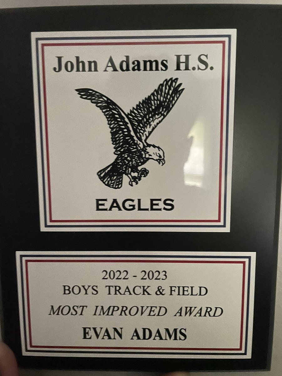 Yessir💪🏾Grateful to receive Most Improved for T&amp;F. More to come