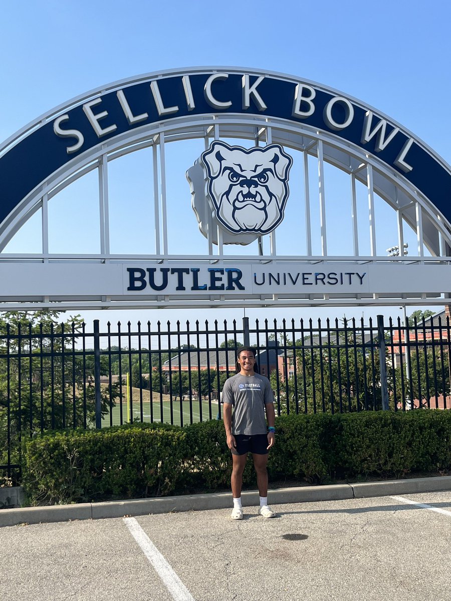 After a great camp and conversation with @CoachChase_BU, I am blessed to receive my first Division 1 offer from Butler University! 🐶 @CoachU_BU <a href="/ButlerUFootball/">Butler Football</a>