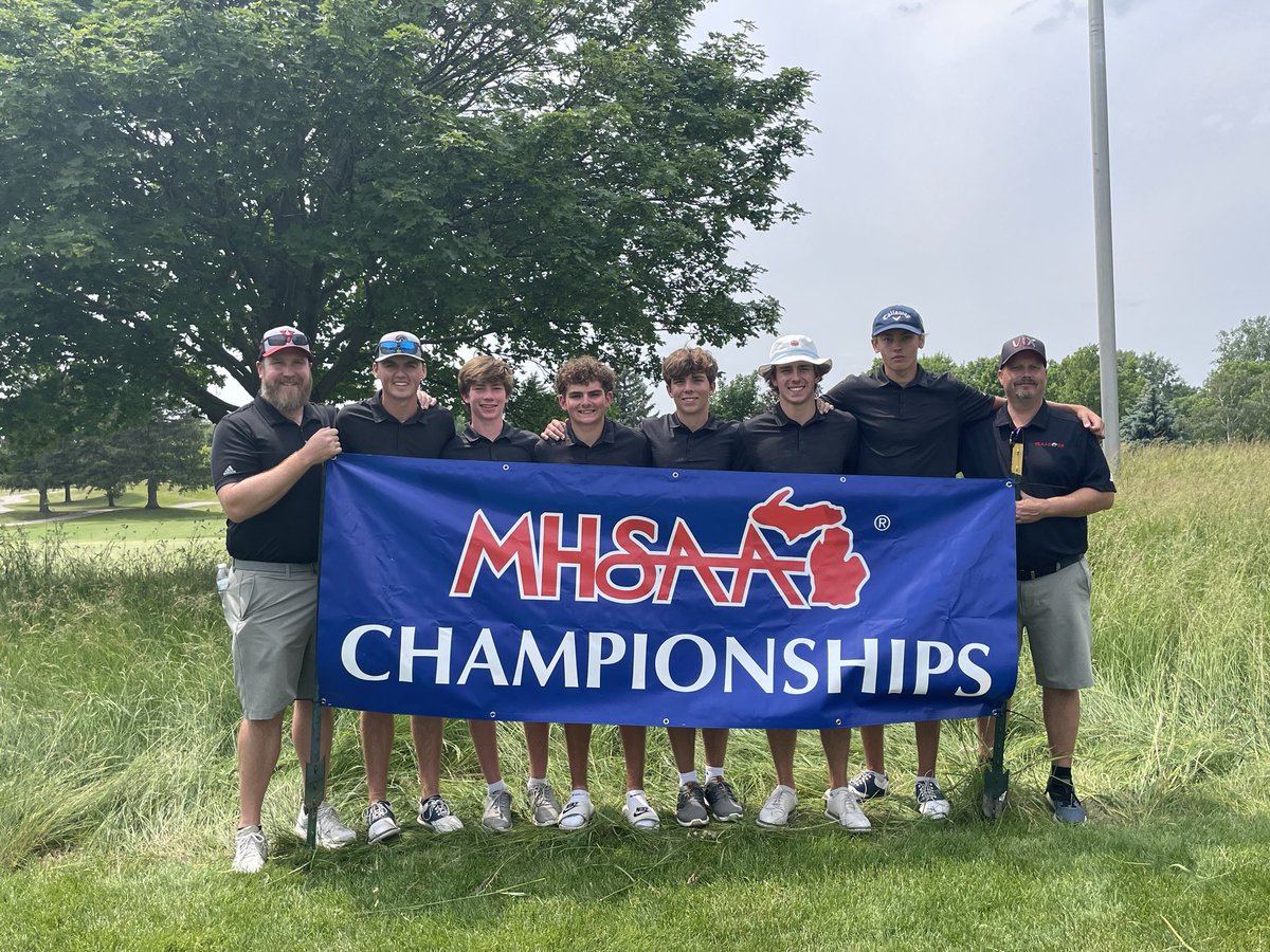 Dawgs finish 3rd at MHSAA State Finals. Great season. Way to set the bar for the future.  Thanks for the memories. #BulldogsUnited.