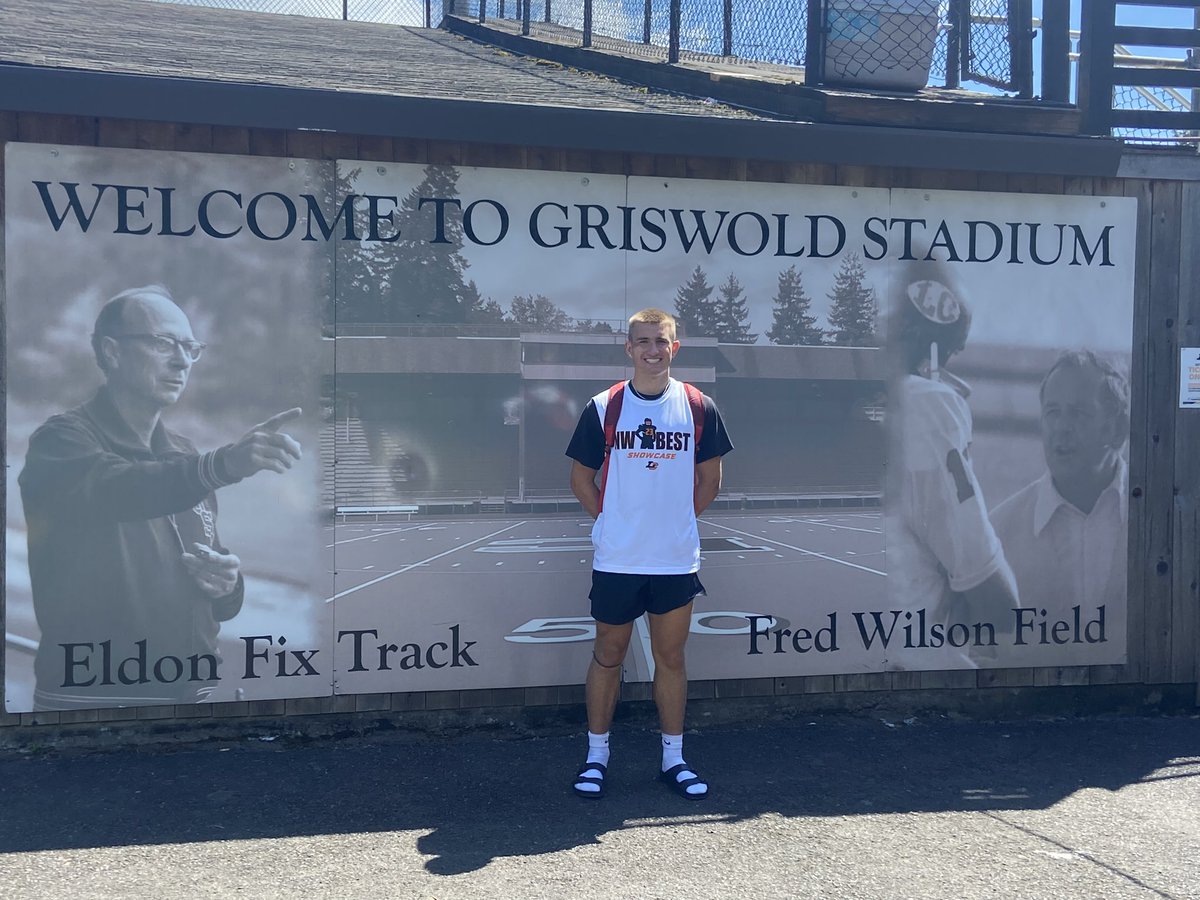 DylanJWolfe's tweet photo. Had an amazing time competing @nwbestshowcase_ , and honored to be named the fastest WR in session 1! Thank you coaches for helping out! https://t.co/qNp9v4fT39