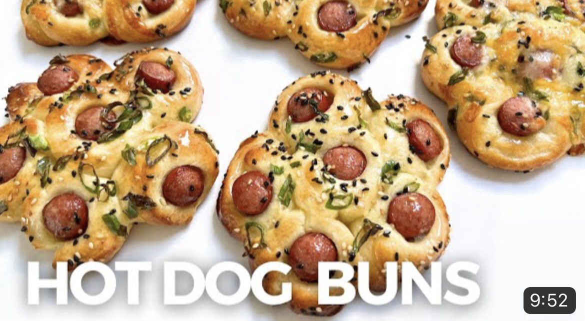 SikfanKitchen's tweet image. First ➡️ Recent 

My first video (guac recipe) was drastically cringy compared to now. The lighting was bad and bc my time management was so off, my avo started to brown 🤦‍♀️😆#LearnByExperience