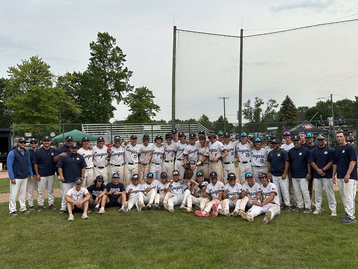 Congratulations to Dakota  Baseball as they are ⁦@MHSAA⁩ Regional and Quarterfinals Winners!!!  #finalfour #cougarpride