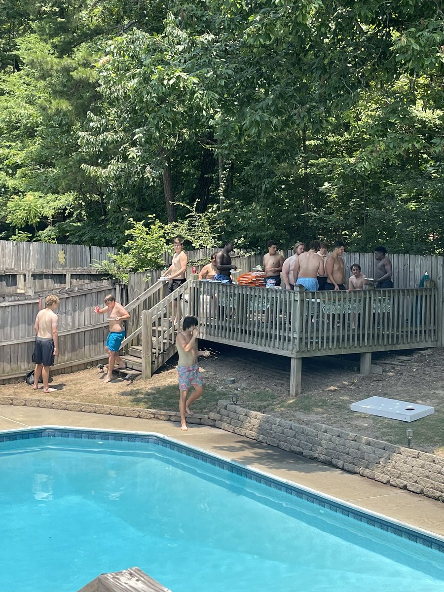 What a great way to end the first week of summer workouts with the annual OL pool party! It was a blast having all the kids over! Tons of food, cornhole, and pool basketball! #OUTWORKEMALL