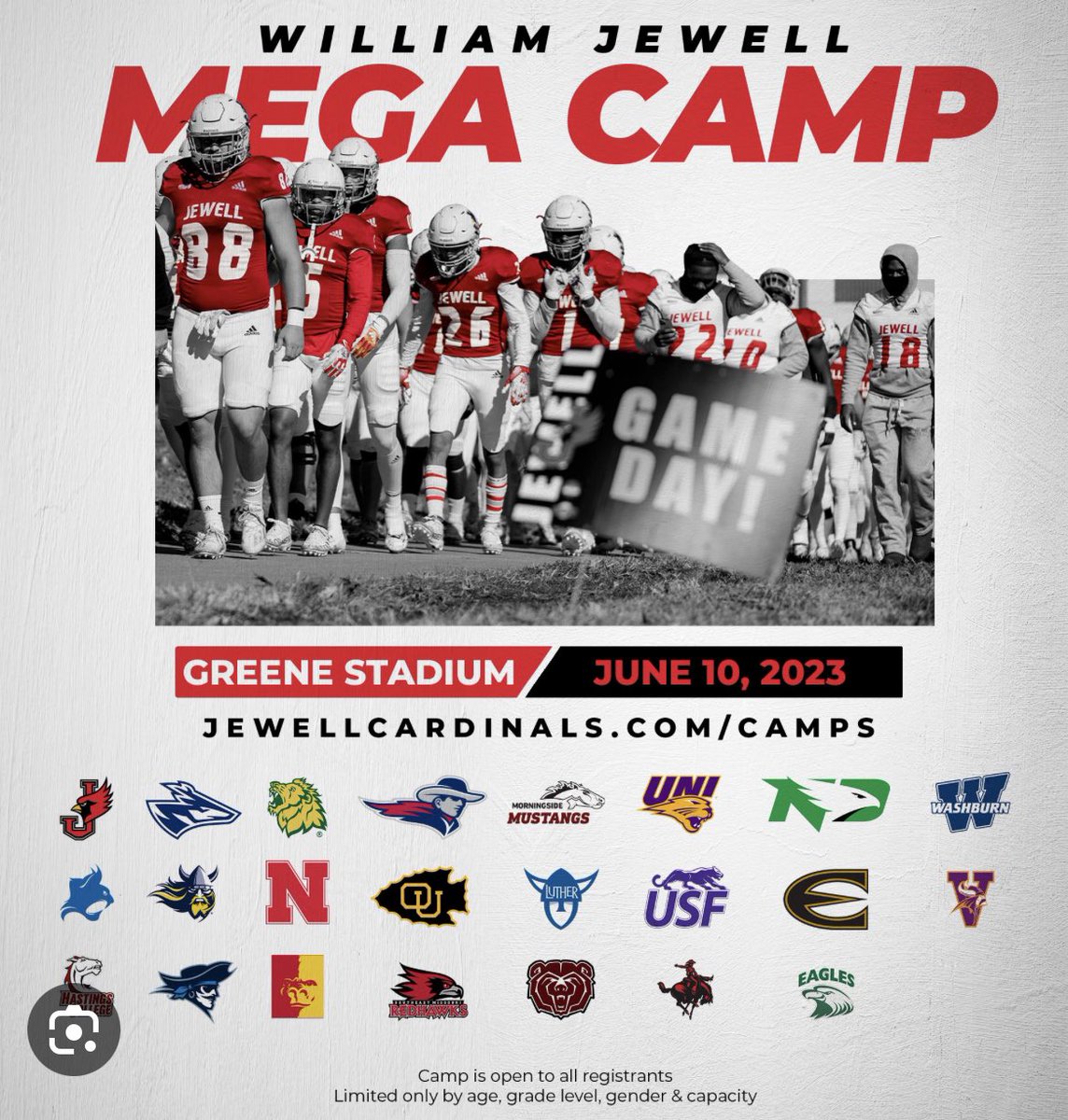 1jordanroberson's tweet photo. Great Day Competing at my brother @Kev_inRoberson side of town 
3 for 3 on reps #homegrown #straightedges  @JJPaul53 @coach__tuck @JewellFootball @CoachJonnyHeck @CoachMalone10 https://t.co/fkGxUbUPmS