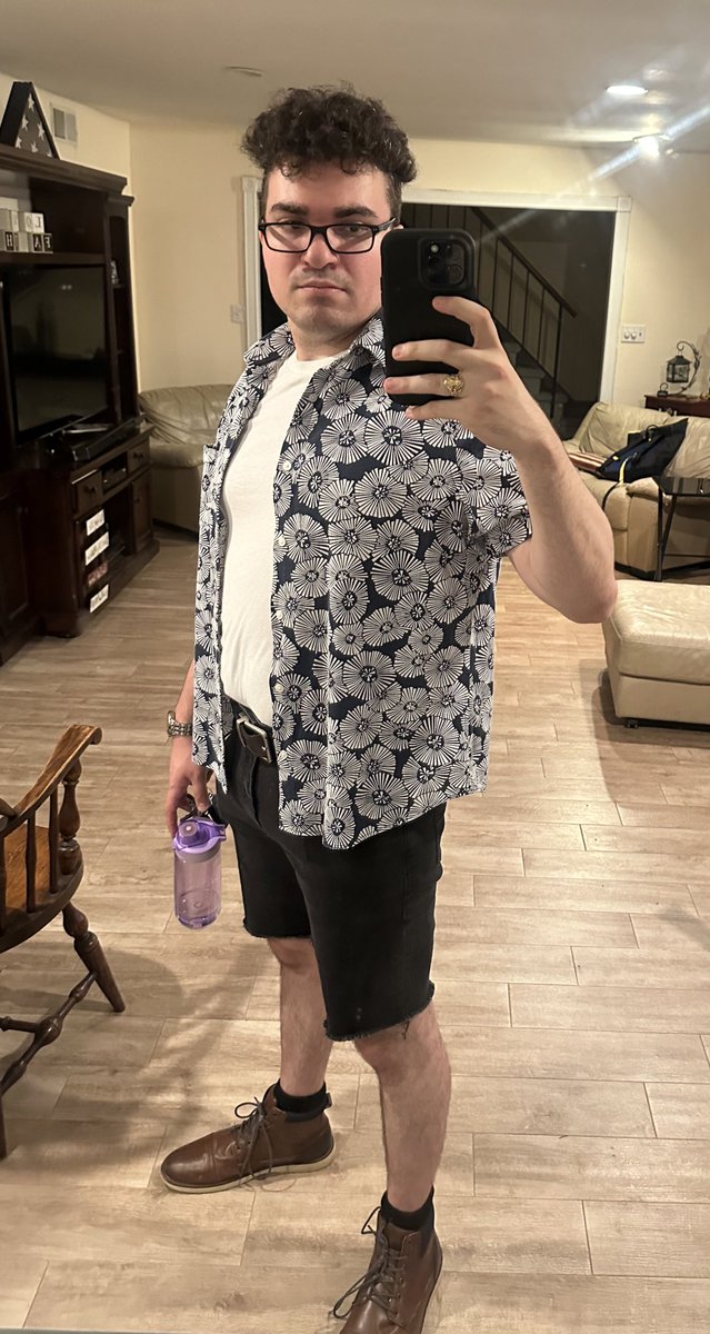 cloudKingFits's tweet photo. Dinner time casual fit, went for a contrast shoe because I don’t have white or navy shoes atm https://t.co/onBdQJ9701