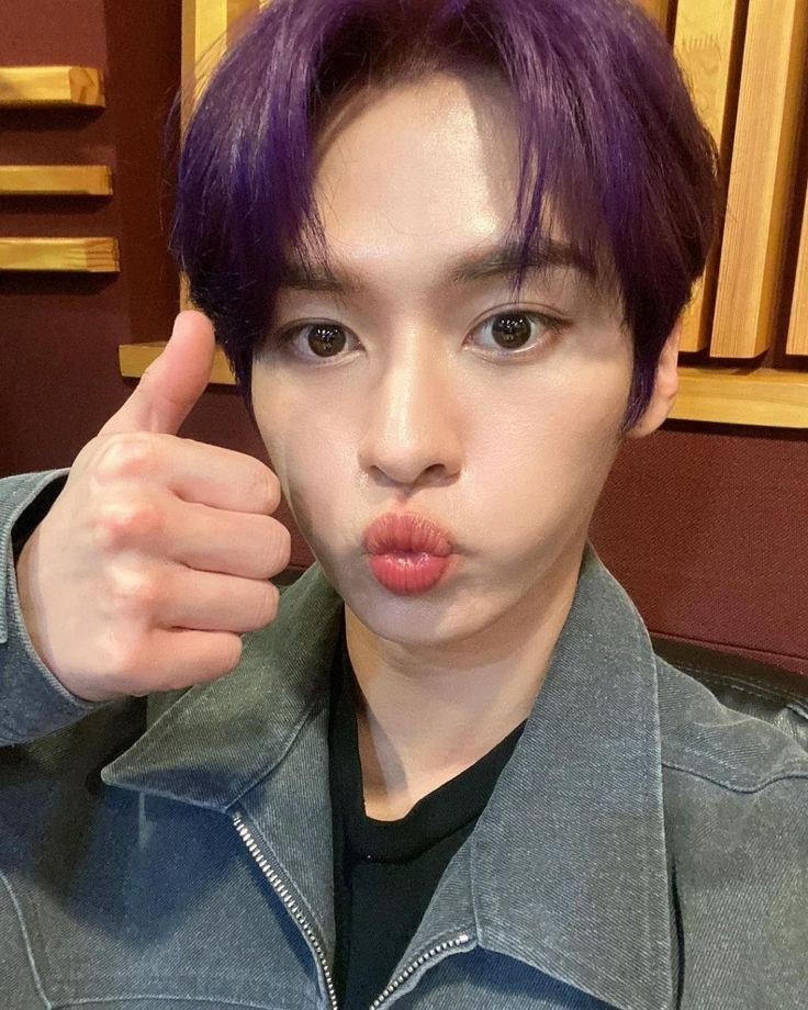 LMOKNW's tweet image. Alguém sentiu minha falta?