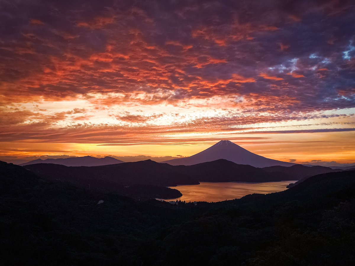 ソニースマホXperia 1 Vで撮影した富士山の写真をご覧下さい🤳 商品貸出：ソニーマーケティング株式会社
