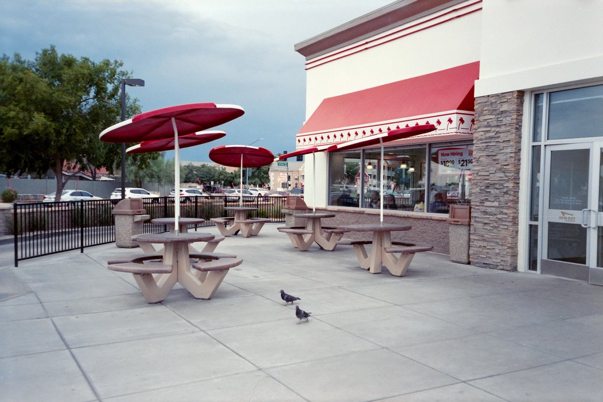 Vaultsbyrd's tweet image. In n Out with #fujifilm #superia and the #OLYMPUS #mju1