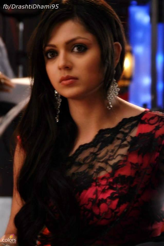 Glseveruslu2's tweet photo. @VicdanFiliz10 @SJ31124815 @drashti10 #DrashtiDhami  👑🌹⭐️💃 

@VicdanFiliz10 @SJ31124815 &amp; @drashti10 https://t.co/bRE1p8qruF
