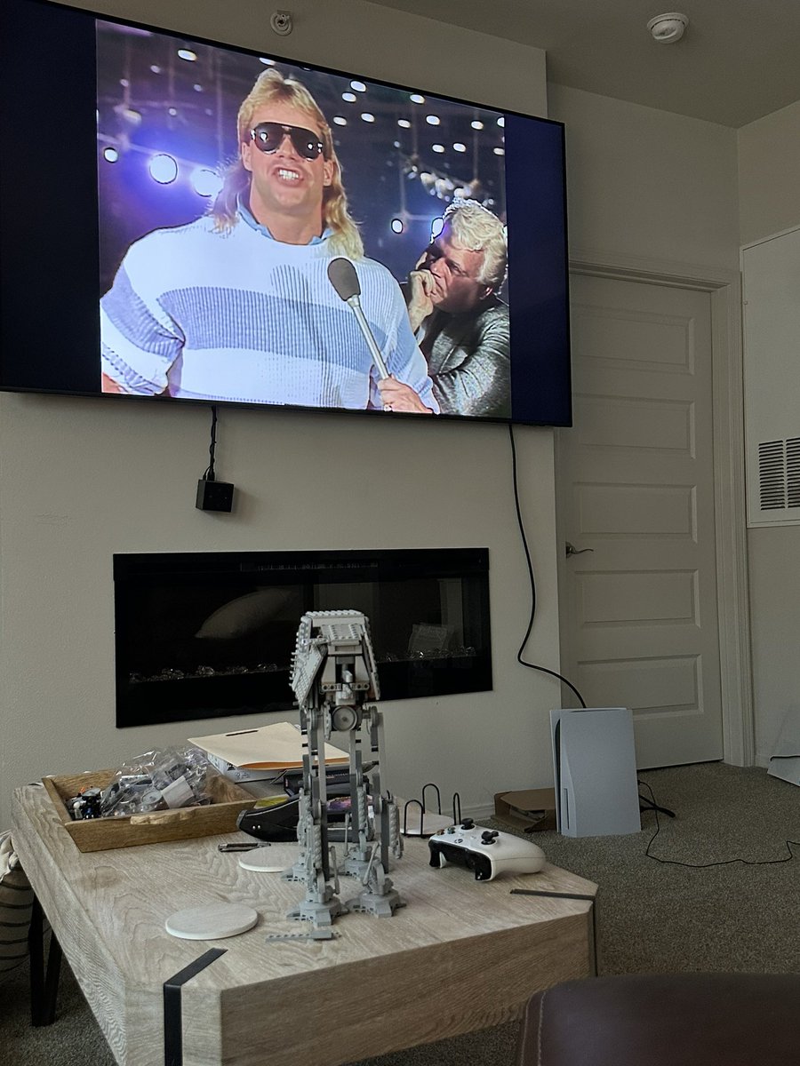 michaelamend056's tweet image. JJ Dillon was a legend, managers today could learn a lot just by facials.