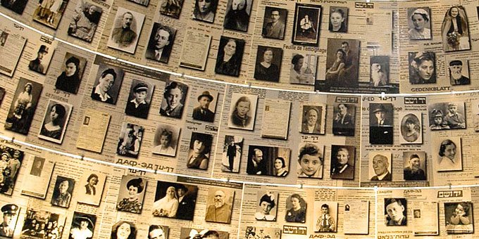 yadvashem's tweet photo. #heritageMW #MuseumWeek
Yad Vashem's Pages of Testimony are included in @UNESCO's Memory of the World Register
Learn more about the Hall of Names: https://t.co/2dNKWZy6qd
Search the #ShoahNamesDB here: https://t.co/QZN9rqY4Yt https://t.co/ISm0BPVsQ9