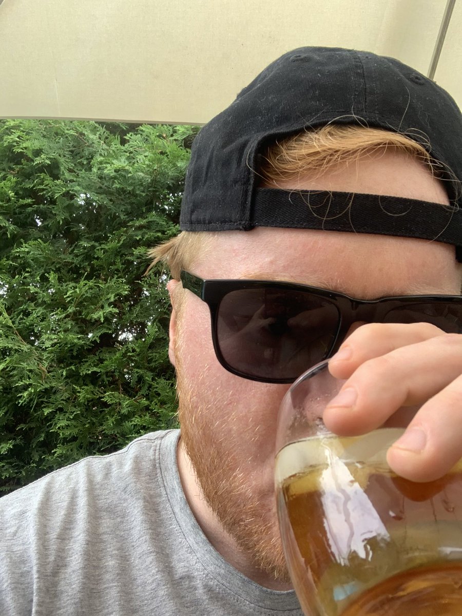 Little rye and ginger on the patio while I bet the house on Erling bastard haaland scoring 2 or more cmon you Viking bastard
