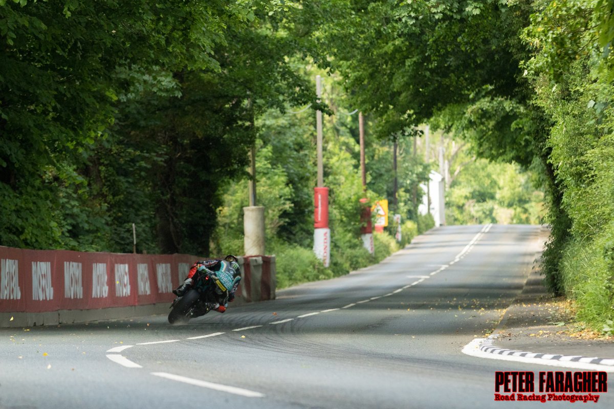 Peter Faragher (@wpfotos) on Twitter photo Powersliding through Gorse Lea and spinning the back tyre enough to make it smoke at about 160mph? Completed it mate <a href="/peterhickman60/">Peter Hickman</a> Powersliding through Gorse Lea and spinning the back tyre enough to make it smoke at about 160mph? Completed it mate <a href="/peterhickman60/">Peter Hickman</a>