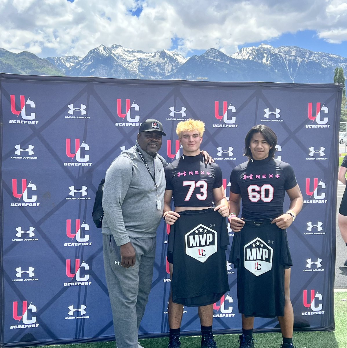 LB MVPs Stratton Shufelt and Cyrus Polu with 5X Super Bowl Champion Pepper Johnson 💪🔥 <a href="/CraigHaubert/">Craig Haubert</a> <a href="/TomLuginbill/">Tom Luginbill 🇺🇸 🏈</a> <a href="/DemetricDWarren/">Demetric D. Warren</a>