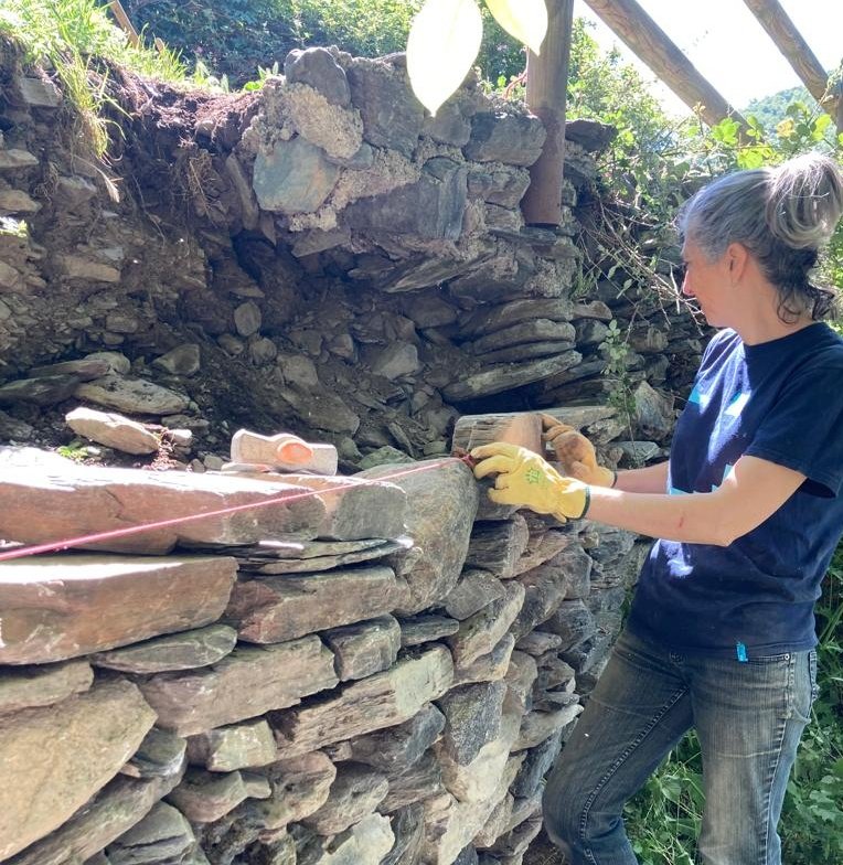 XES_cat's tweet photo. 🔥 La @fessrural ha començat a escalfar motors aquest dissabte al Pallars Sobirà amb activitats a Arrós de Cardós sobre el comunal i la seva recuperacio

⏩ I dissabte vinent... la gran cita a Sort de la #FessRural2023! https://t.co/FfPdjmFGUS
