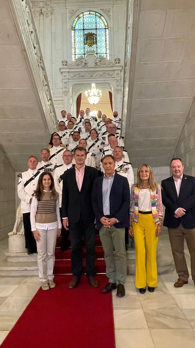 CGCarbayo's tweet photo. Más de dos siglos después de la batalla de Arapiles la música vuelve a hermanar al pueblo salmantino con el ejército inglés con la actuación de The British Army's Band. Gracias al embajador de @ukinspain, Hugh Elliot, por acompañarnos en esta velada festiva. https://t.co/dFD2qv1JPh