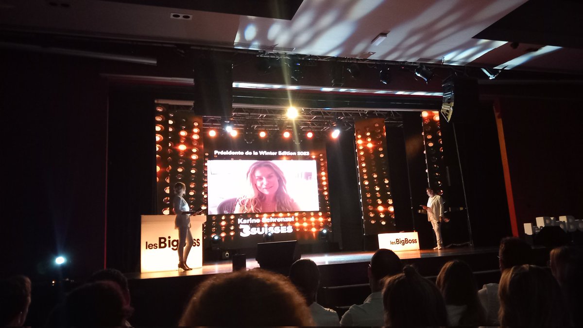 lesclesdudigital (@clesdudigital) on Twitter photo C est <a href="/K_Schrenzel/">Karine Schrenzel</a> #Shopinvest qui présidera la prochaine winter édition @lesBigBossOff  #BBwinter annoncé lors de la @BBsummer23 C est <a href="/K_Schrenzel/">Karine Schrenzel</a> #Shopinvest qui présidera la prochaine winter édition @lesBigBossOff  #BBwinter annoncé lors de la @BBsummer23