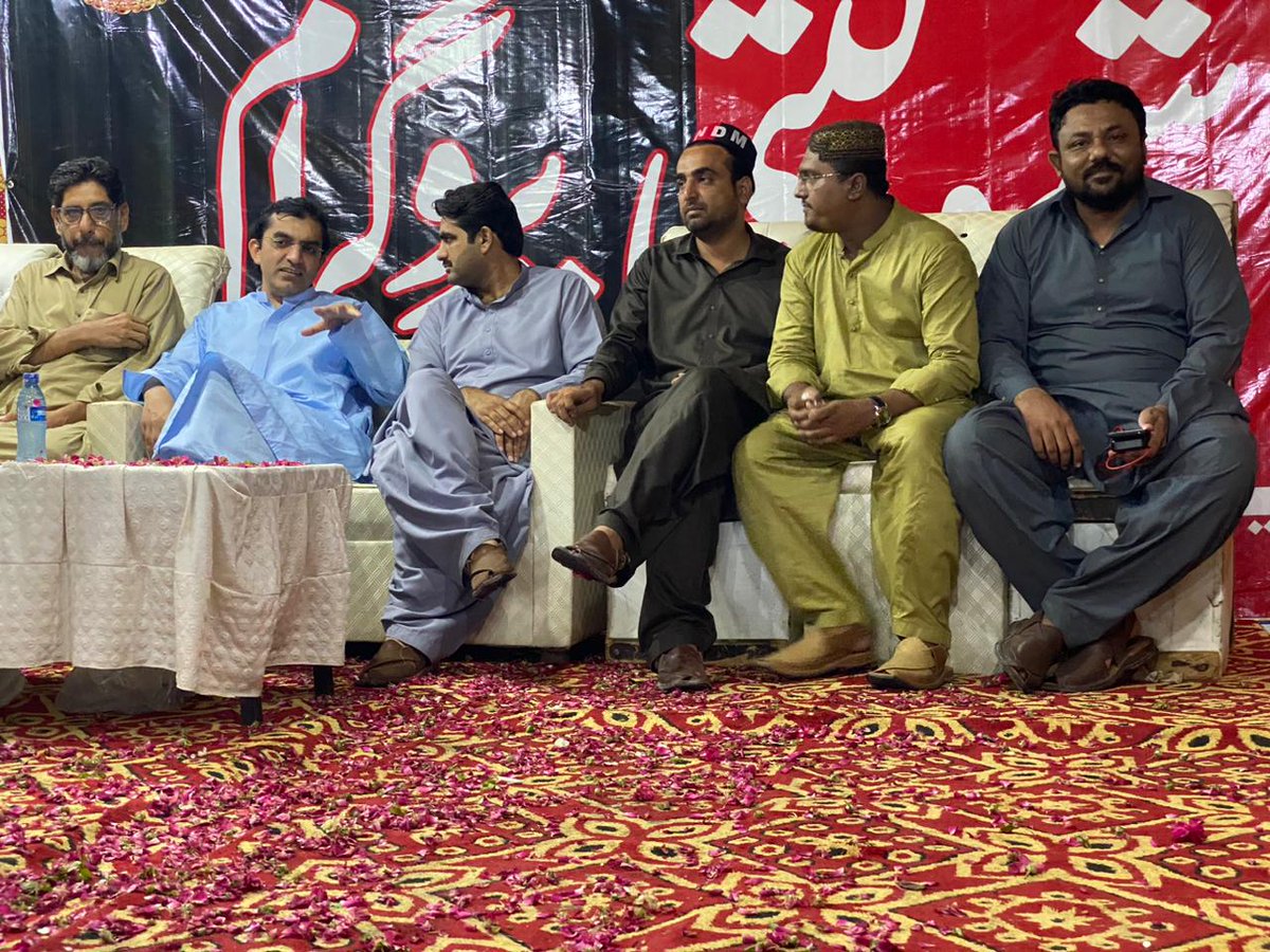 NDM_Official's tweet photo. کراچی: آج ڈسٹرکٹ ملیر میں نیشنل ڈیموکریٹک موومنٹ کی جانب سے چیئرمین محسن داوڑ کی سربراہی میں ایک شمولیتی اجلاس منعقد ہوا، اجلاس میں ڈسٹرکٹ ملیر سے تعلق رکھنے والے مختلف شعبہ ہائے زندگی سے تعلق رکھنے والے سیاسی کارکنان نے نیشنل ڈیموکریٹک موومنٹ میں شمولیت اختیار کی۔

تفصیل:

https://t.co/ARJIUtemWc