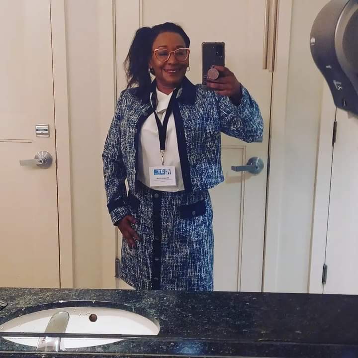 I haven't taken a bathroom selfie in years 😅 Day 1 of the 2023 UPTE convention! #cwastrong