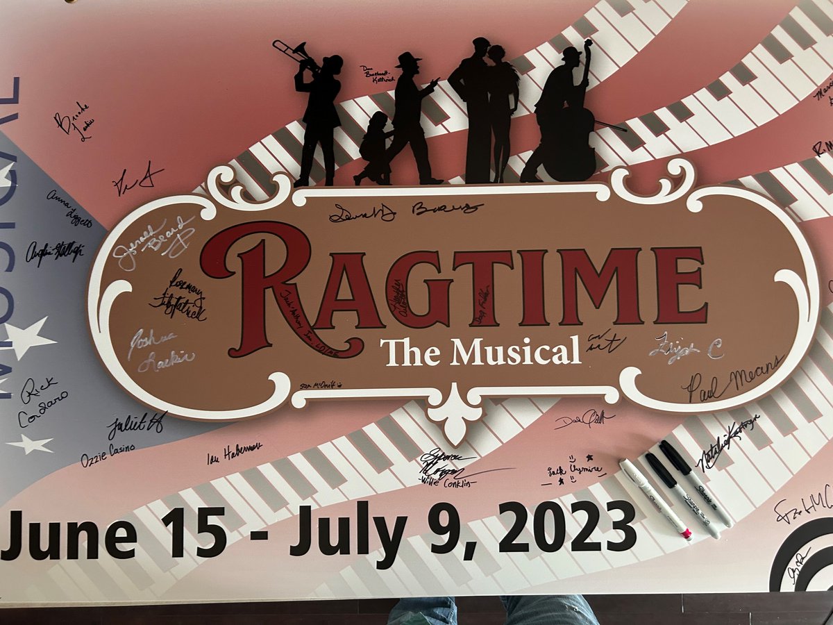 The banner is down and being signed! That means we have begun tech week for "Ragtime the Musical." The cast and crew are working hard to bring you this epic story.  You can get your tickets by going to weathervaneplayhouse.com 

#ragtimethemusical #weathervaneplayhouse #techweek
