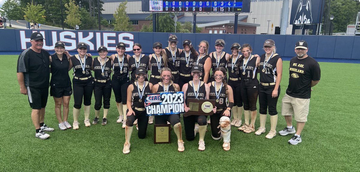 ciacsports's tweet photo. Back to back Class M Softball State Championships for Woodland! 16-0 over Sacred Heart Academy. ⁦@WRHShawks⁩ #ctsb https://t.co/oWIeizz1BY