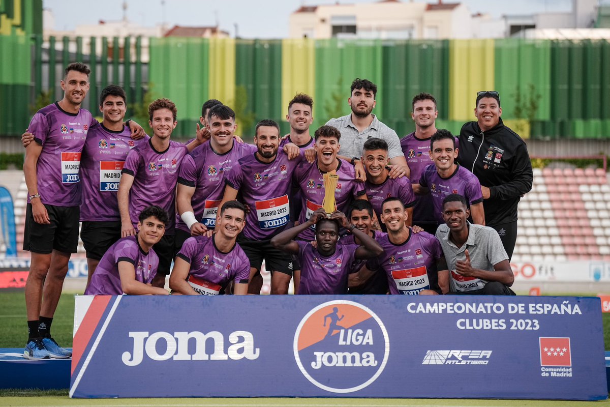 atletismoplayas's tweet photo. •  Q  U  I  N  C  E  •

🏆🏆🏆🏆🏆🏆🏆🏆🏆🏆🏆🏆🏆🏆🏆

Campeones de España de clubes por decimoquinto año consecutivo 💚🖤

@dipcas @FTA_CV @AjuntCastello @VillarrealCF https://t.co/TRkVngjnpc