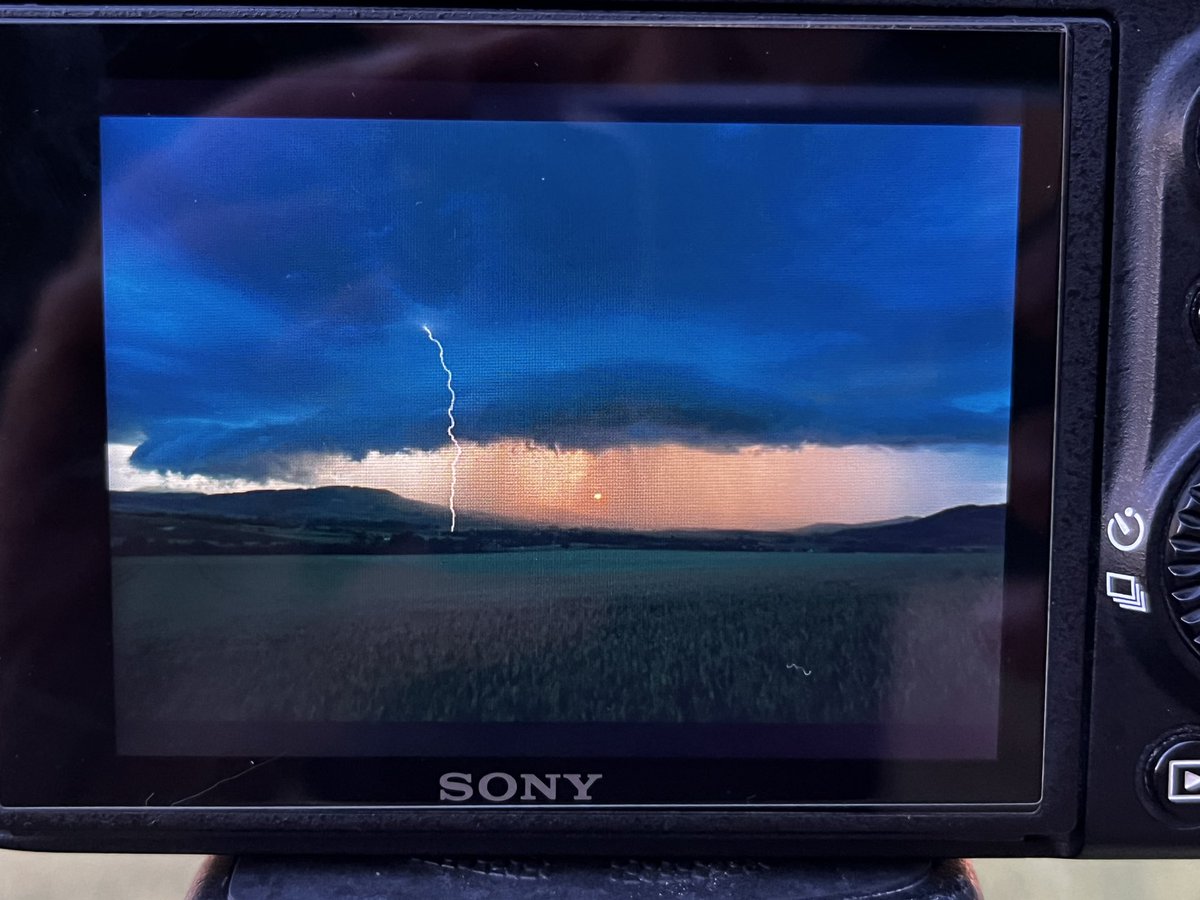 L’Auvergne ❤️
#orage #meteo #keraunos